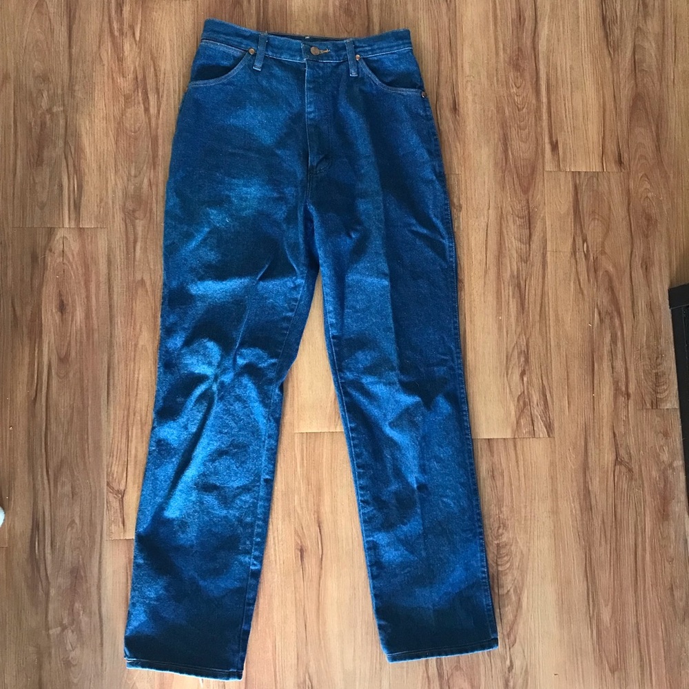 Wrangler high rise mom jeans - Picture 2 of 5